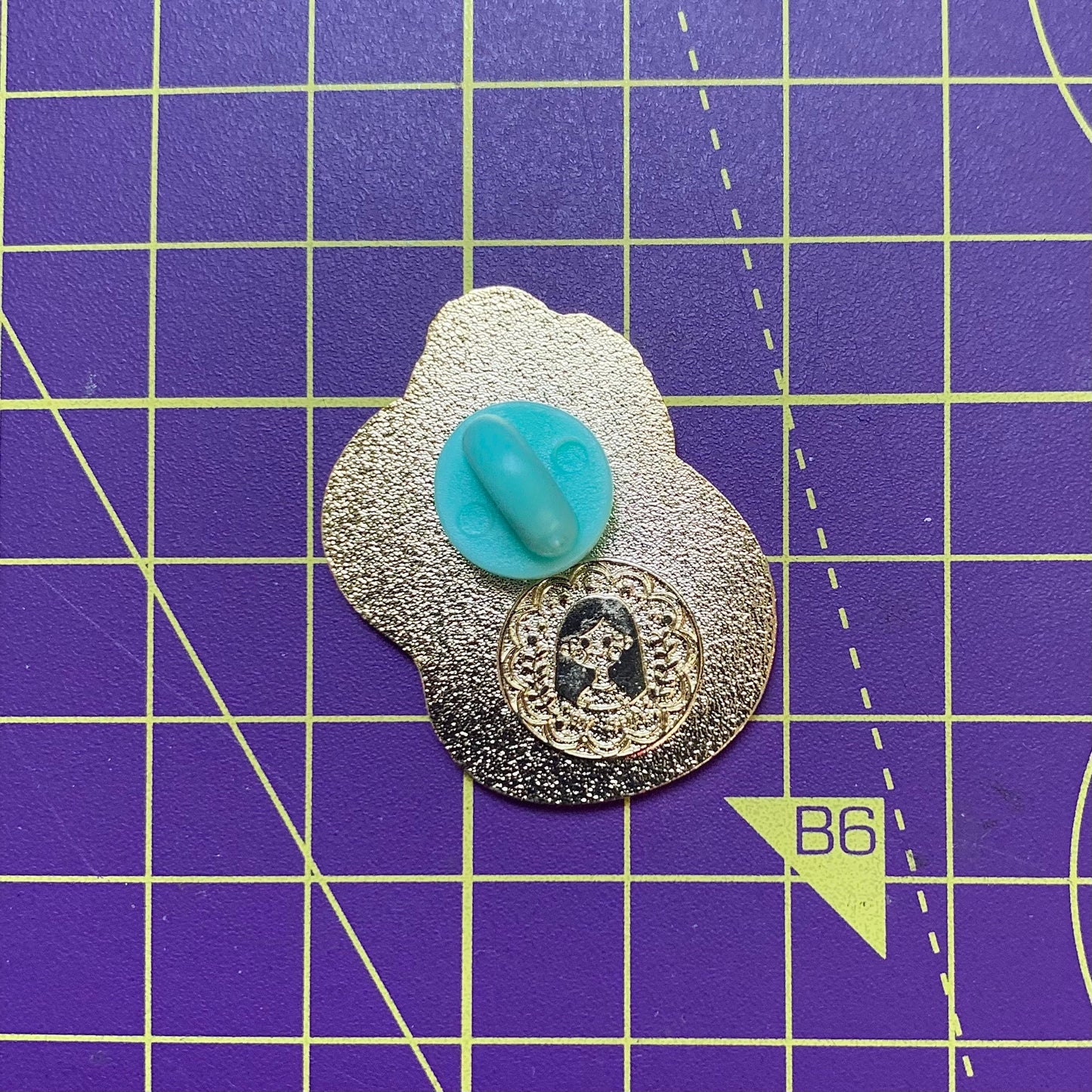 Hard Enamel Pin Girl with a Pearl Earring